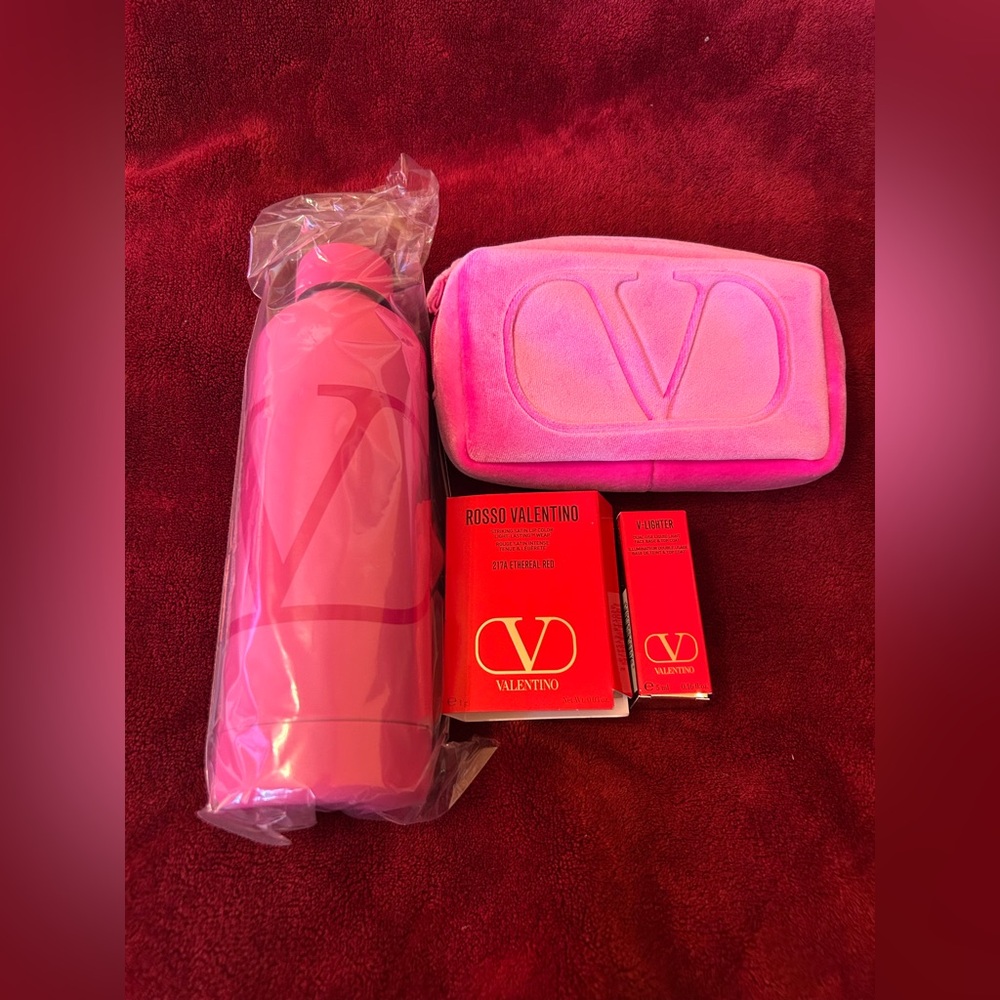 Valentino Pink Bath & Body Set